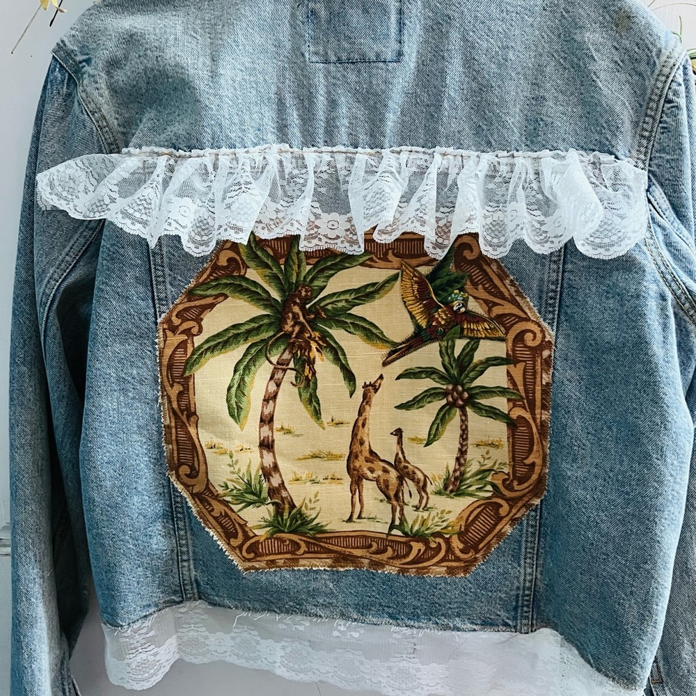 American Eagle L - Refashioned Cropped Denim Jacket Lace Trim Safari Appliqué
